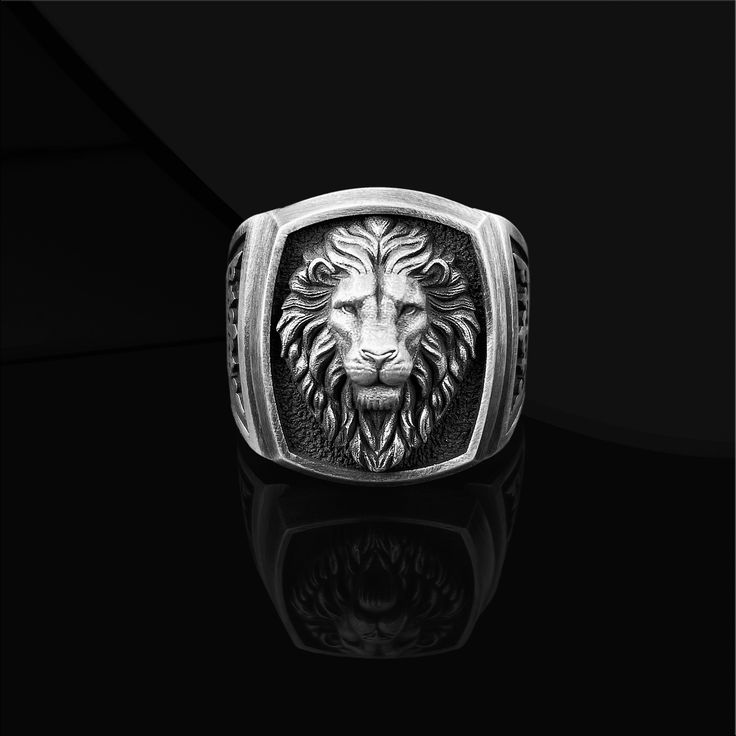 ANILLO LEON DE PLATA FINA
