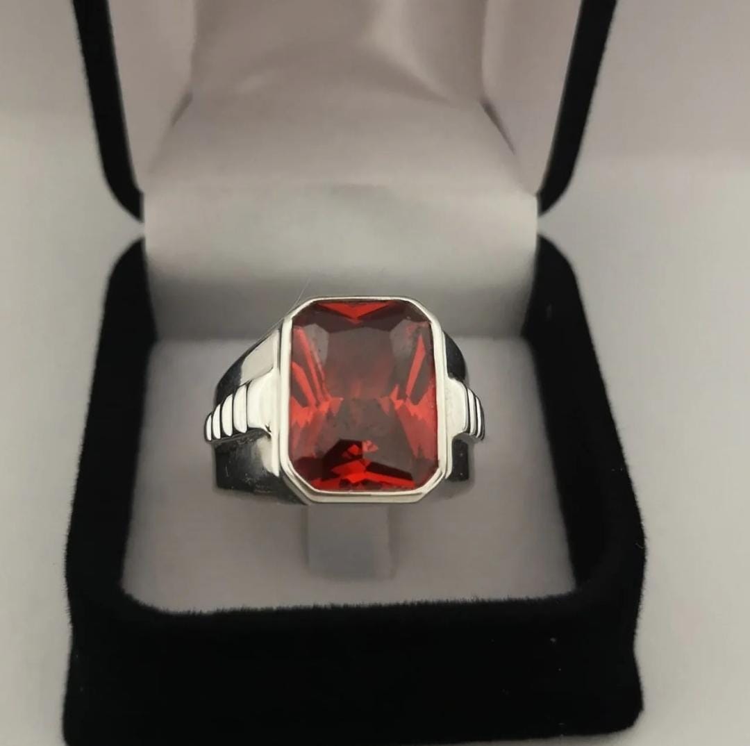 Anillo Imperial de Plata Fina 950 - Circón Rubí