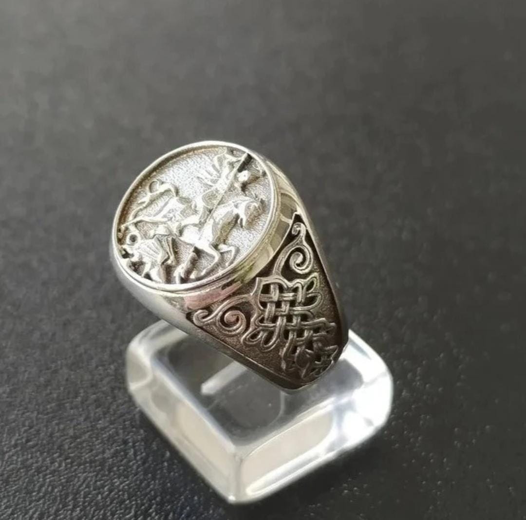 Anillo San Jorge y el Dragón