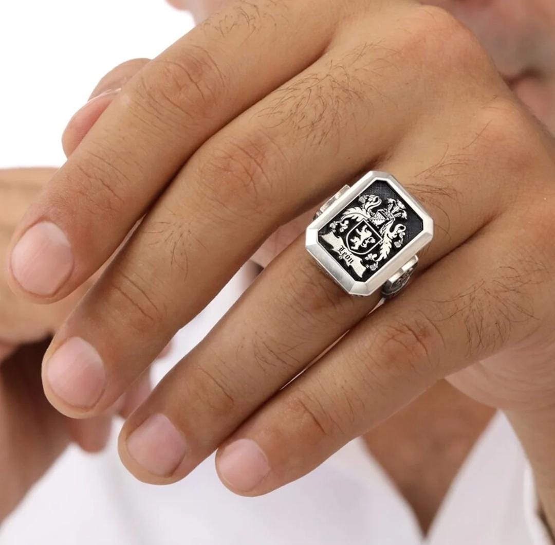 Anillo Escudo Familiar - Edición Legado